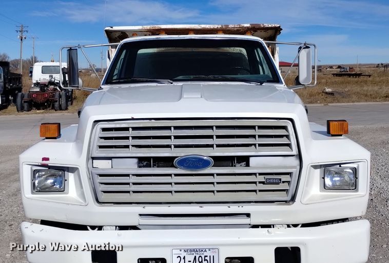 image for item DK8906 1991 Ford F700  dump truck