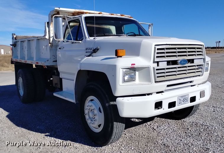 image for item DK8906 1991 Ford F700  dump truck