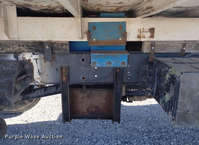 image for item DK8906 1991 Ford F700  dump truck