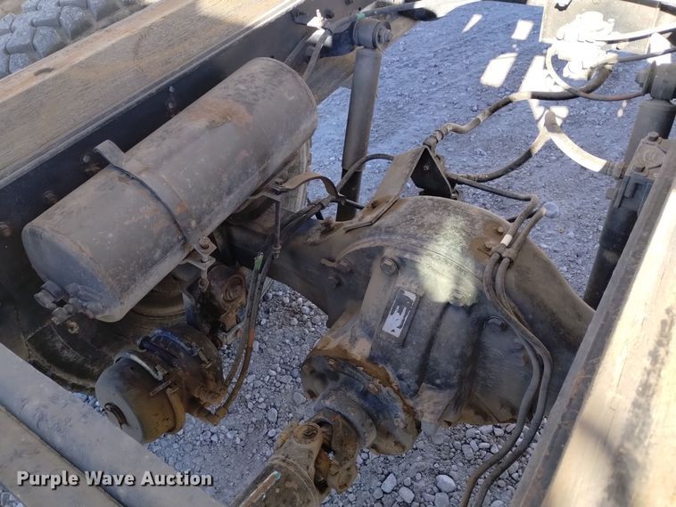 image for item DK8906 1991 Ford F700  dump truck