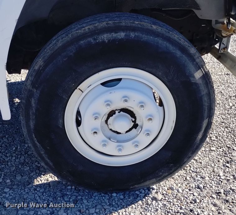 image for item DK8906 1991 Ford F700  dump truck