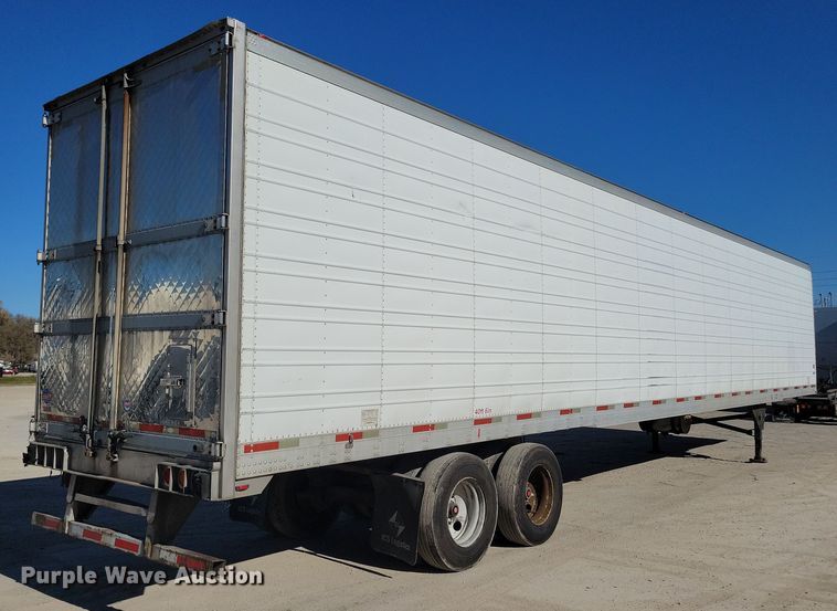 image for item DL7748 2008 Utility 3000R  refrigerated van trailer