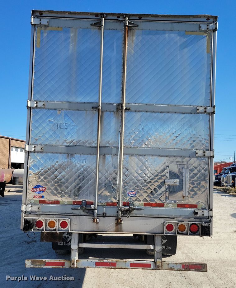 image for item DL7748 2008 Utility 3000R  refrigerated van trailer