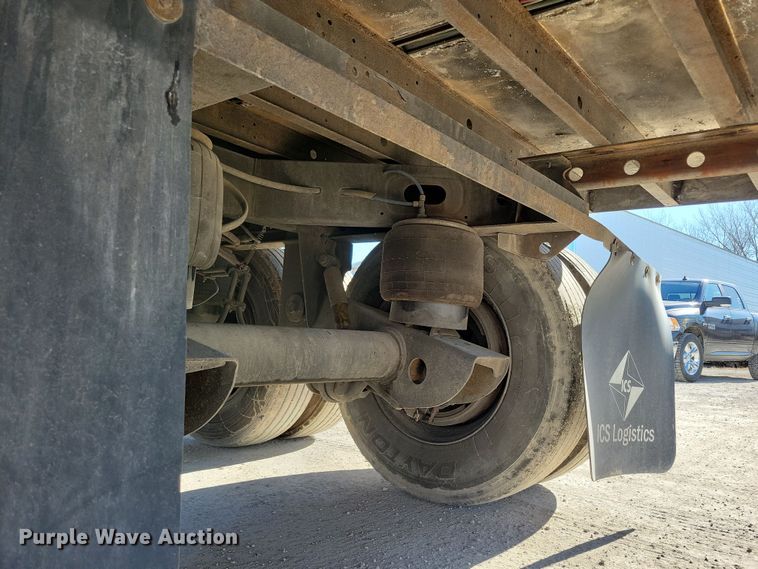 image for item DL7748 2008 Utility 3000R  refrigerated van trailer