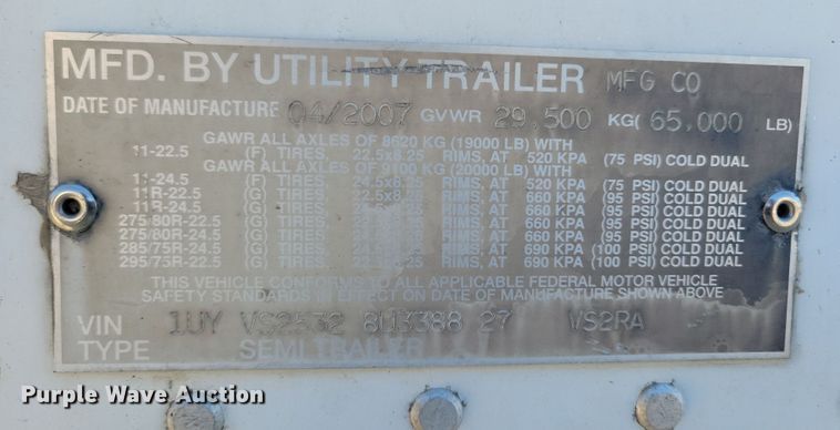 image for item DL7748 2008 Utility 3000R  refrigerated van trailer