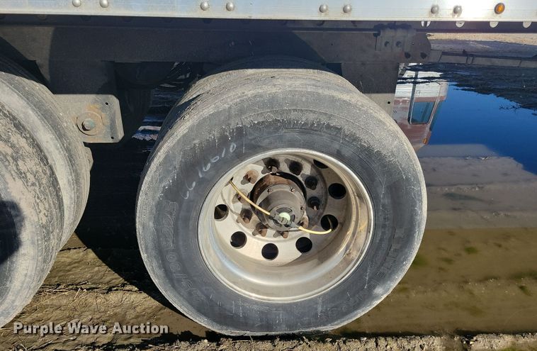 image for item DL7750 CIMC Vanguard Cool Globe R8000B  refrigerated van trailer