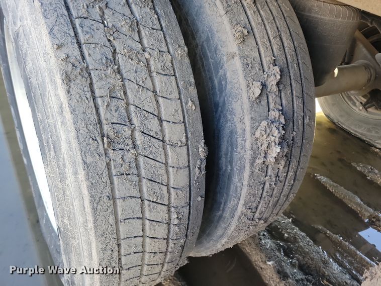 image for item DL7750 CIMC Vanguard Cool Globe R8000B  refrigerated van trailer