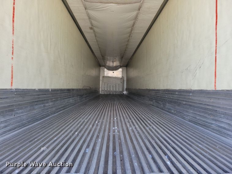 image for item DL7754 2005 Utility 3000R  refrigerated van trailer