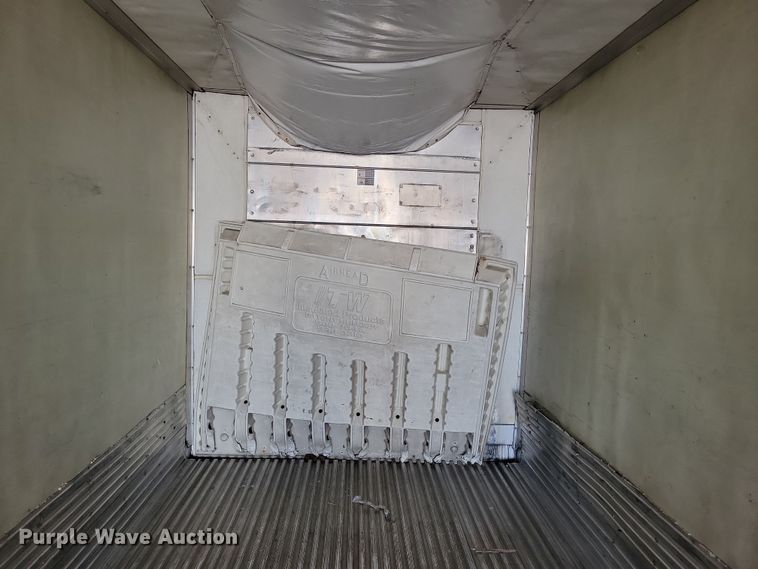 image for item DL7754 2005 Utility 3000R  refrigerated van trailer