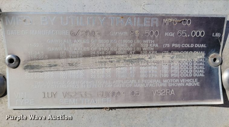 image for item DL7755 2006 Utility 3000R  refrigerated van trailer