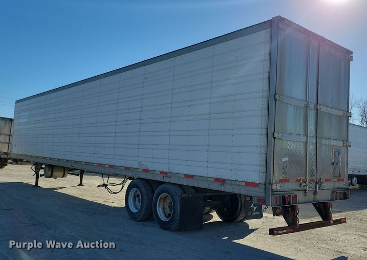 image for item DL7756 2005 Utility 3000R  refrigerated van trailer