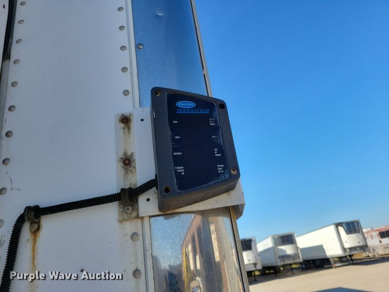 image for item DL7756 2005 Utility 3000R  refrigerated van trailer