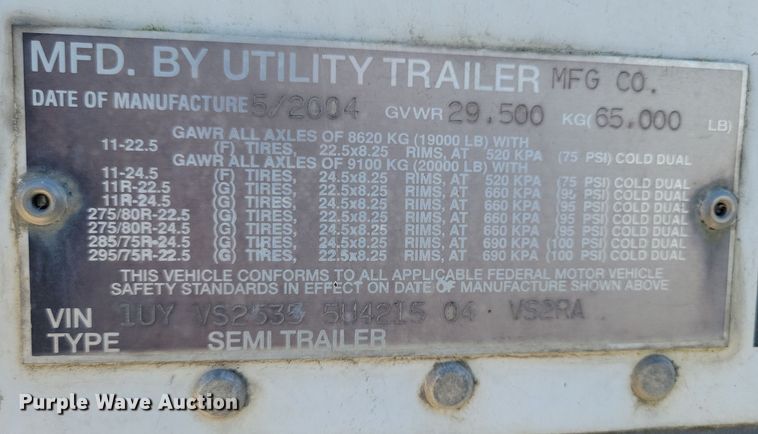 image for item DL7756 2005 Utility 3000R  refrigerated van trailer