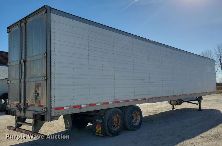 image for item DL7757 2008 Utility 3000R  refrigerated van trailer