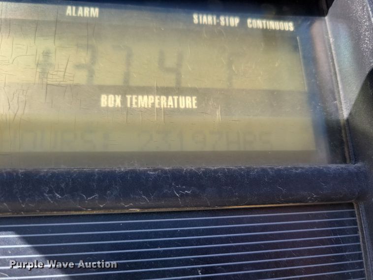 image for item DL7757 2008 Utility 3000R  refrigerated van trailer