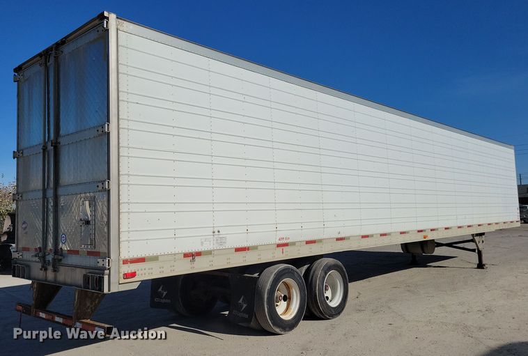 image for item DL7758 2006 Utility 3000R  refrigerated van trailer