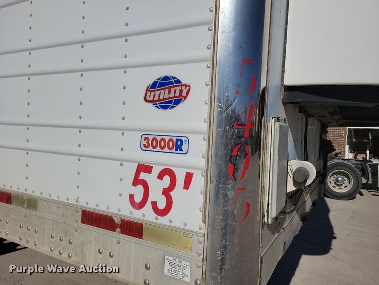 image for item DL7758 2006 Utility 3000R  refrigerated van trailer