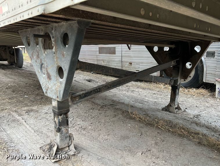 image for item DL7759 1999 Utility Trailer MFG  refrigerated van trailer