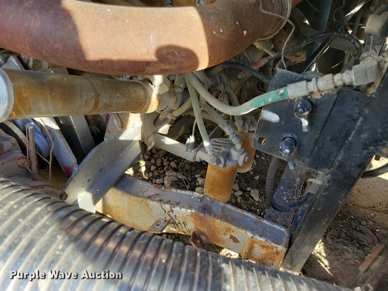 image for item DL7760 1971 Silver Eagle  bus