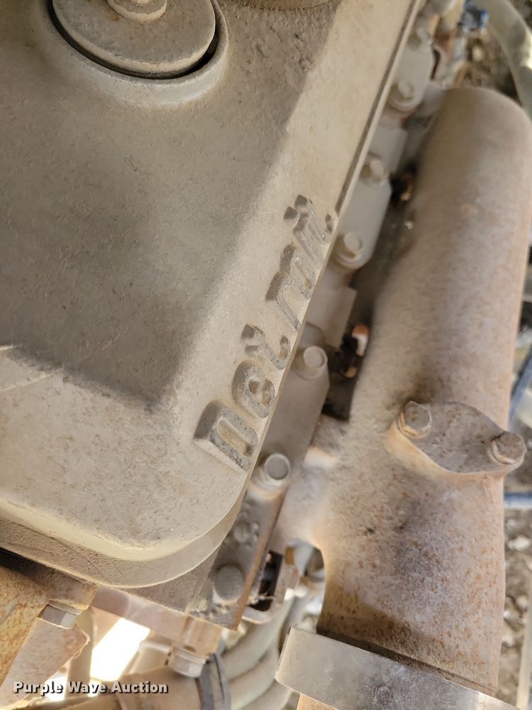 image for item DL7760 1971 Silver Eagle  bus