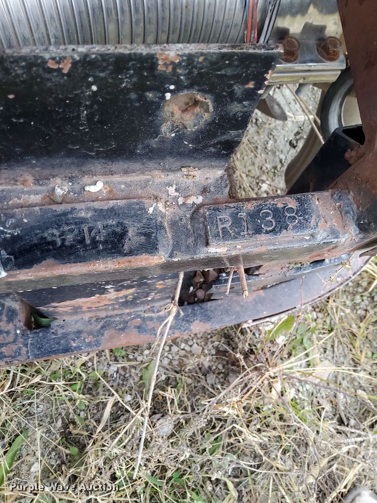 image for item DL7760 1971 Silver Eagle  bus