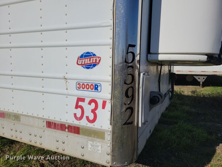 image for item DL7761 2006 Utility 3000R  refrigerated van trailer