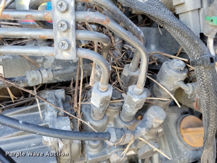 image for item DL7761 2006 Utility 3000R  refrigerated van trailer