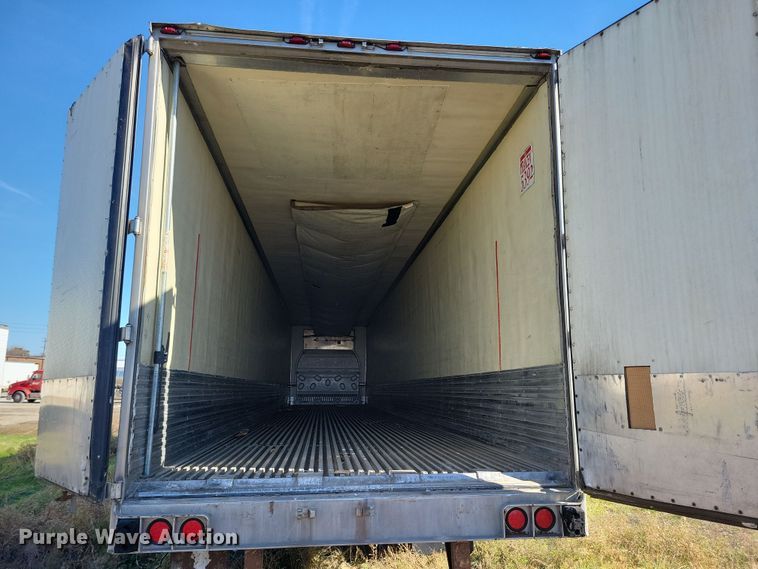 image for item DL7761 2006 Utility 3000R  refrigerated van trailer