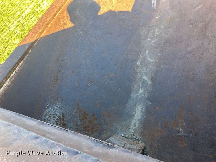 image for item DM2634 1992 Allco  end dump trailer