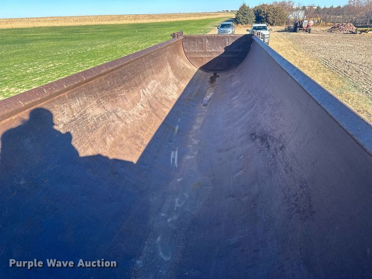 image for item DM2634 1992 Allco  end dump trailer