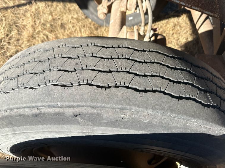 image for item DM2634 1992 Allco  end dump trailer