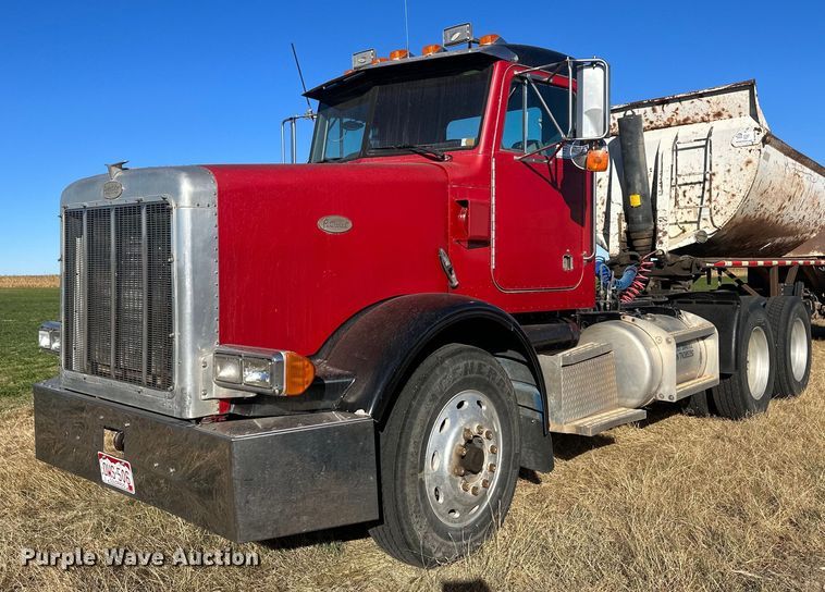 image for item DM2635 1996 Peterbilt 378  semi truck