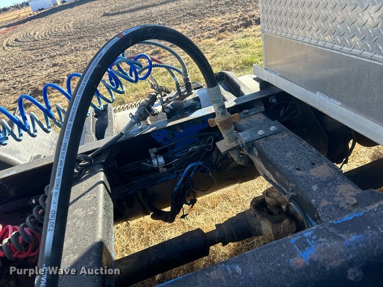 image for item DM2635 1996 Peterbilt 378  semi truck