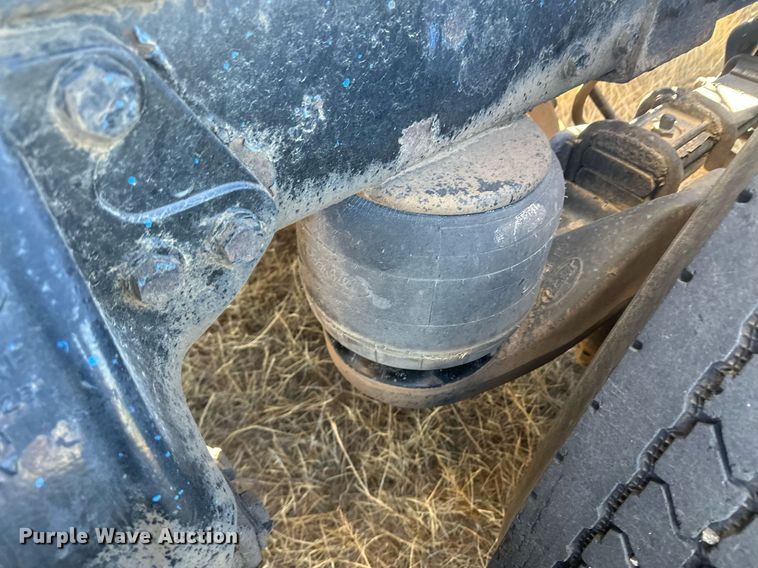 image for item DM2635 1996 Peterbilt 378  semi truck