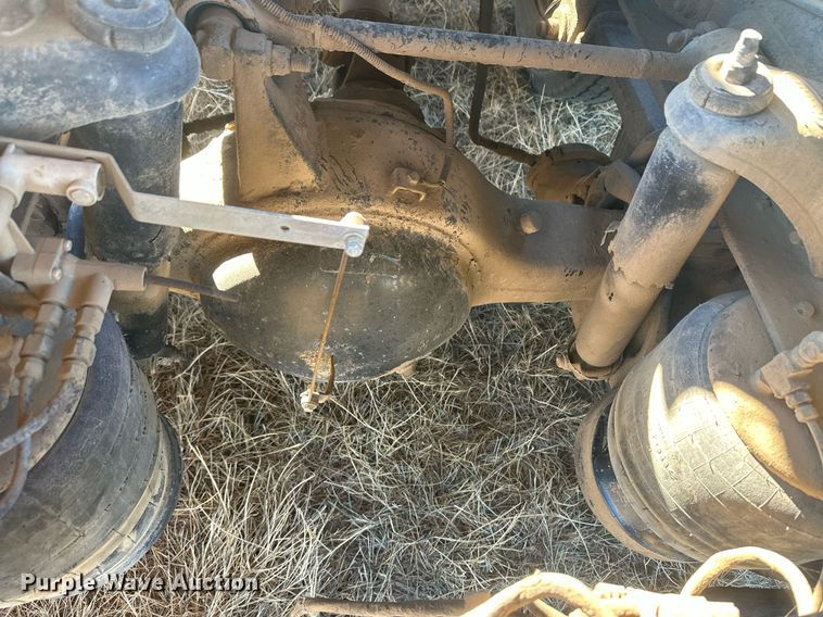 image for item DM2635 1996 Peterbilt 378  semi truck