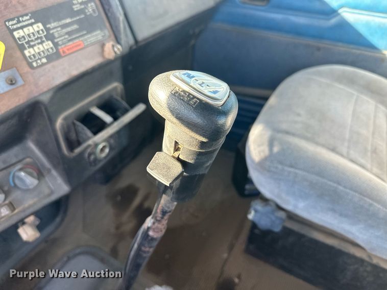 image for item DM2635 1996 Peterbilt 378  semi truck