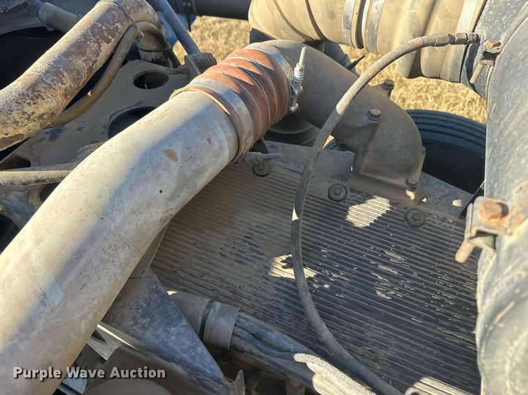 image for item DM2635 1996 Peterbilt 378  semi truck