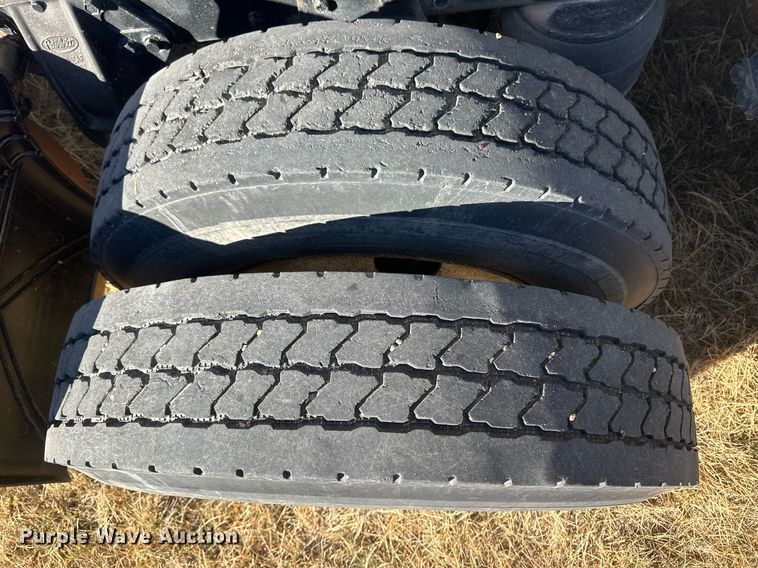 image for item DM2635 1996 Peterbilt 378  semi truck