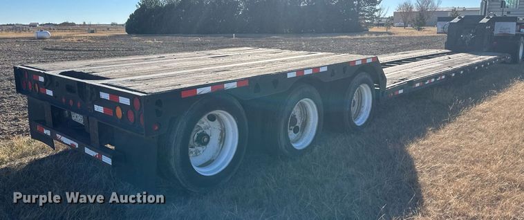 image for item DM2636 2007 Trail King TK80HED-533  lowboy equipment trailer