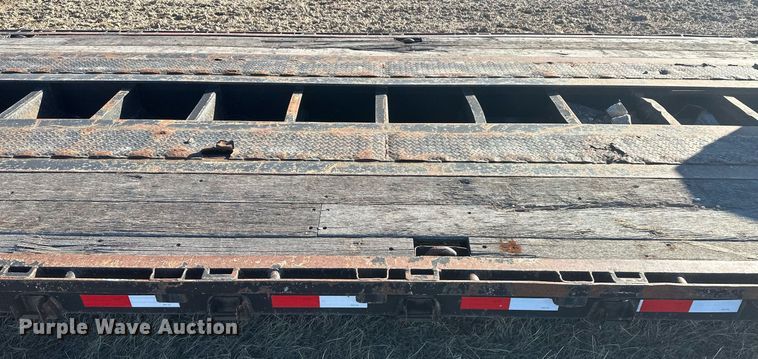 image for item DM2636 2007 Trail King TK80HED-533  lowboy equipment trailer