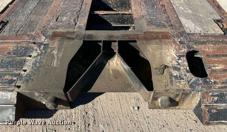 image for item DM2636 2007 Trail King TK80HED-533  lowboy equipment trailer