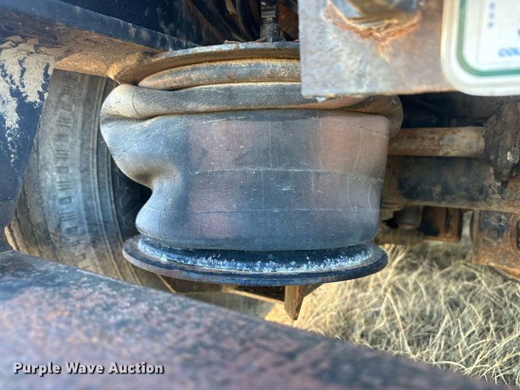 image for item DM2636 2007 Trail King TK80HED-533  lowboy equipment trailer