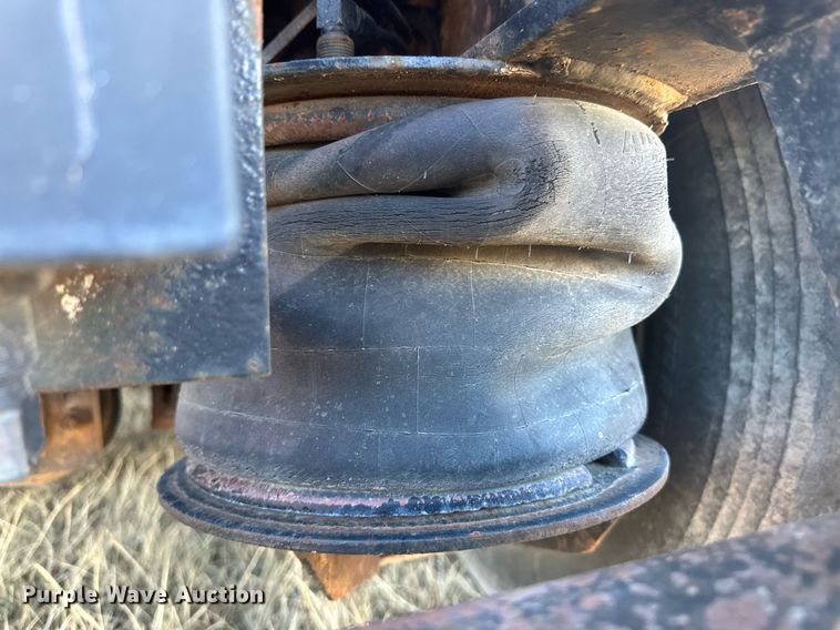 image for item DM2636 2007 Trail King TK80HED-533  lowboy equipment trailer