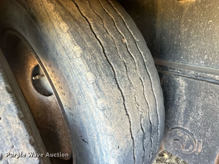 image for item DM2636 2007 Trail King TK80HED-533  lowboy equipment trailer