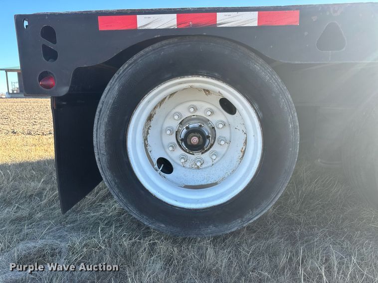 image for item DM2636 2007 Trail King TK80HED-533  lowboy equipment trailer