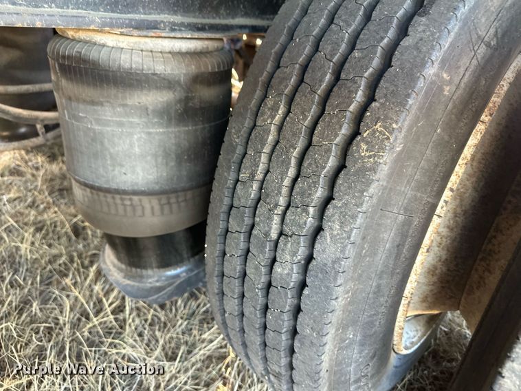 image for item DM2636 2007 Trail King TK80HED-533  lowboy equipment trailer