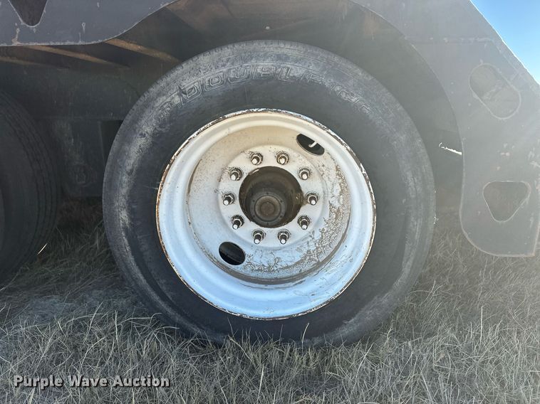 image for item DM2636 2007 Trail King TK80HED-533  lowboy equipment trailer