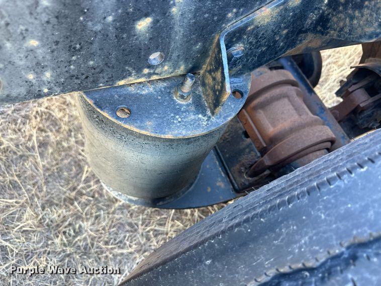 image for item DM2637 1989 Peterbilt 379  semi truck