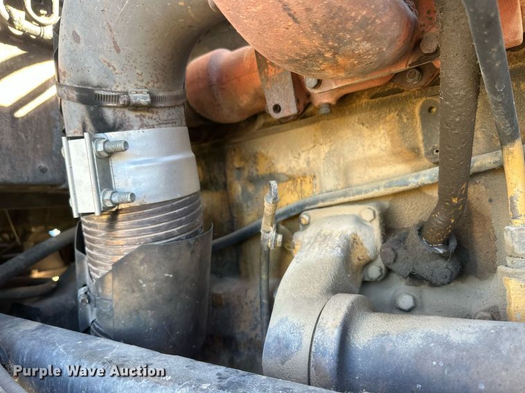 image for item DM2637 1989 Peterbilt 379  semi truck