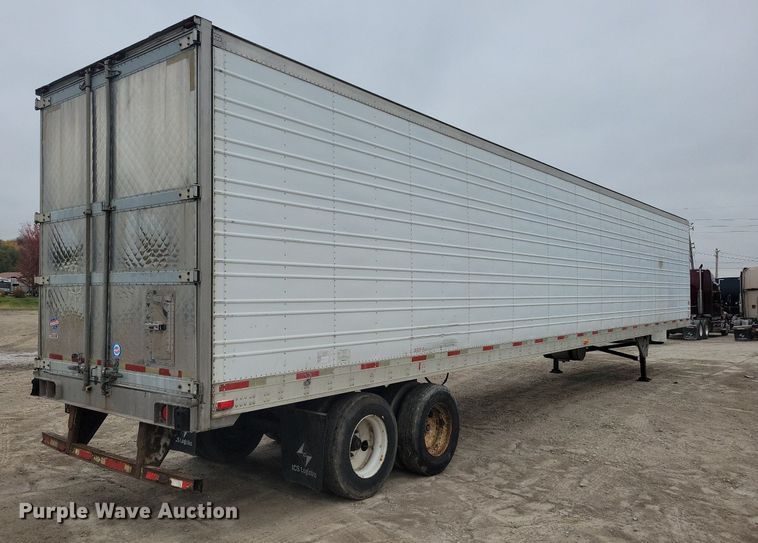 image for item DN4220 2006 Utility 3000R  refrigerated van trailer